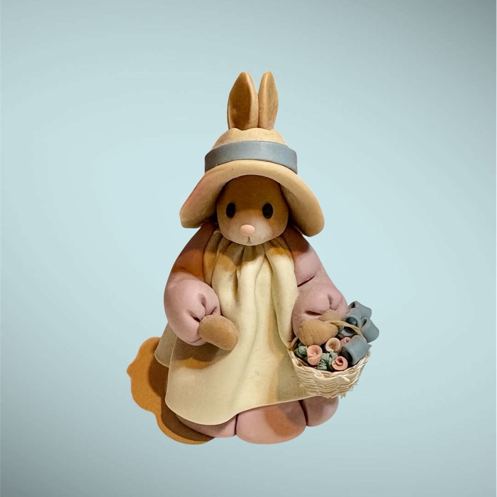 Handmade miniature clay bunny figurine - Picture 3 of 6